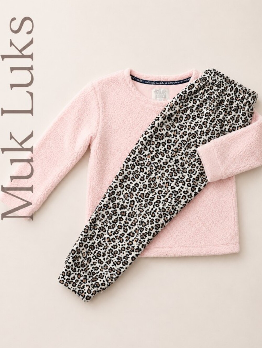 Muk Luks Pink Soft, Cozy, Outfit